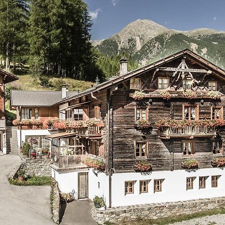 Hotel Oberraindlhof Senales Exterior photo